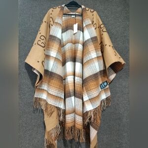Gucci Reversible GG Wool Cape